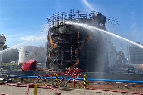 Explosão em petroquímica de São Paulo deixa vítimas