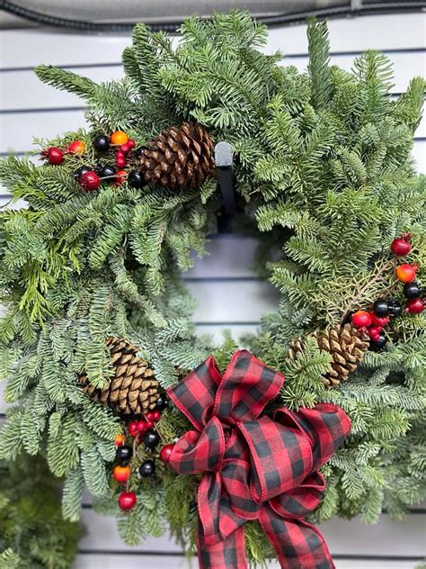 20″ Evergreen Wreath | Winnipeg Florist | Flowers R Us