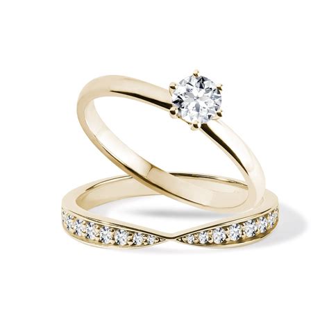 Diamond Wedding Ring Set Made of Yellow Gold | KLENOTA