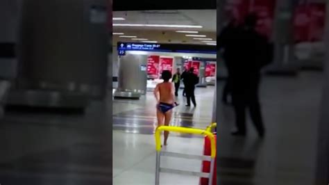 Girl Take Clothes Off In Miami Airport Youtube