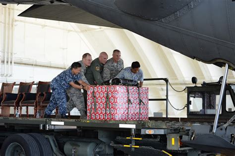 Mobility Airmen Ensure Tradition Of Operation Christmas Drop Continues