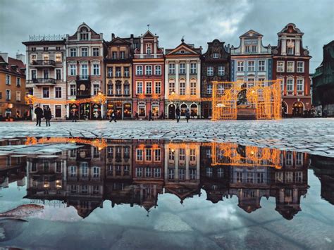 Exploring The Colorful Market Square In Poznan Poland Svitforyou