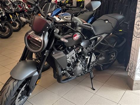 Купить б у Honda CB R инжектор передач в Москве чёрный naked