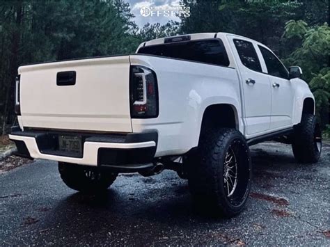 2017 Chevrolet Colorado With 22x12 44 Hardcore Offroad Hc22 And 33 12