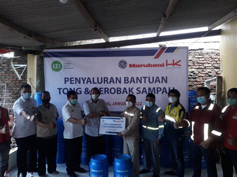 Penyaluran Bantuan Tong Dan Gerobak Sampah Lpmk