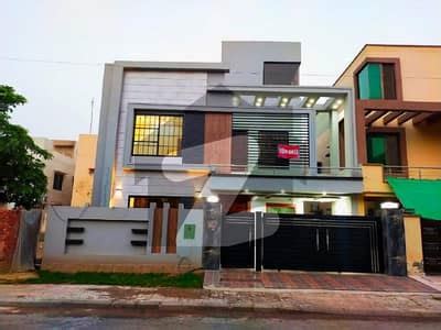 Marla Residential House For Sale In Umar Block Bahria Town Lahore