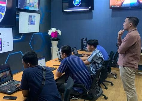 Tim Cyber Polda Bali Pelototi Hoaks Dan Ujaran Kebencian Jelang Nataru