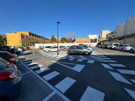 El nuevo parking público en la zona del CEIP La Torre dota a Paterna