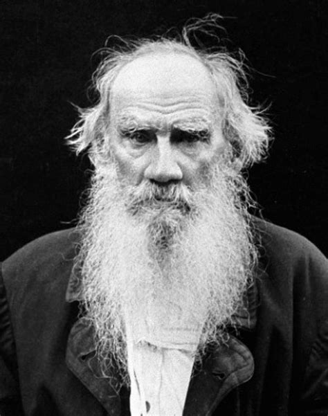 Lev Tolstoy Kimdir