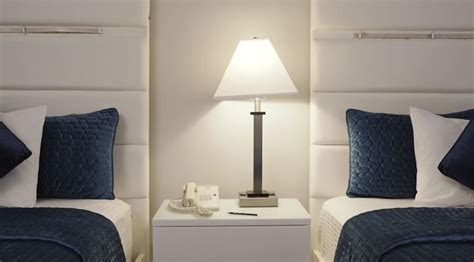 CONGRESS PLAZA HOTEL CHICAGO - LUXURY ACCOMMODATION - SOUTH LOOP