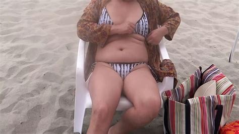 I Show Myself In A Bikini On The Beach And I Get On All Fours To Fuck With My Boss Stepmom