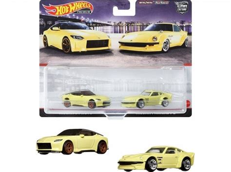 Hot Wheels Premium Car Culture Nissan Z Proto Pack Toytown