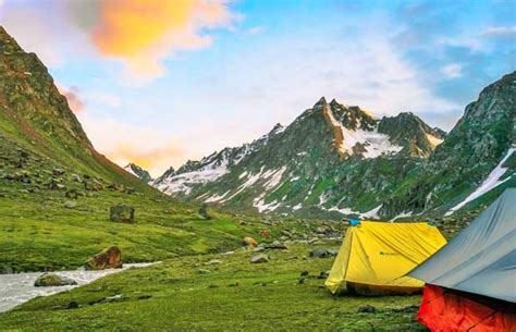 No 1 Kullu Manali Tour Package | Call Now for Best Deals