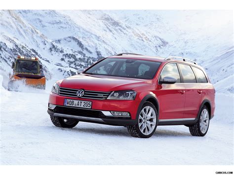 2012 Volkswagen Passat Alltrack Front Wallpaper Caricos