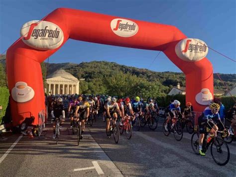 Granfondo Segafredo Torna Il Piccolo Fiandre Del Veneto Il 10