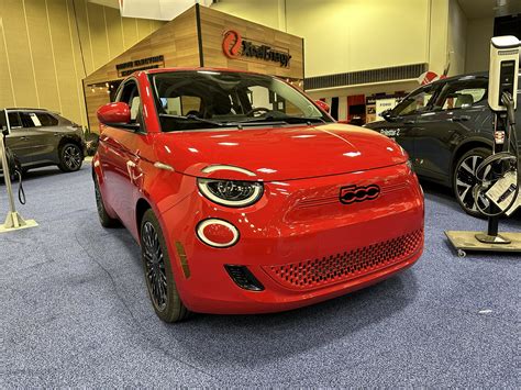 Commentary: Making The Cut(s) - Victory & Reseda