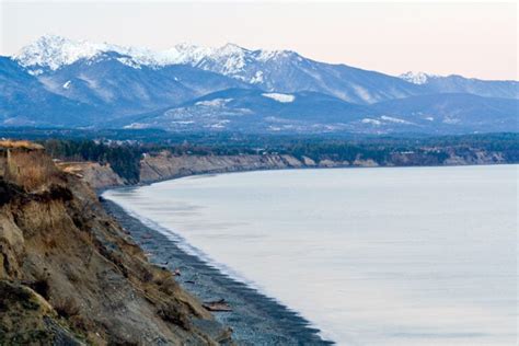 Hiking And Camping In The Dungeness Spit National Wildlife Refuge