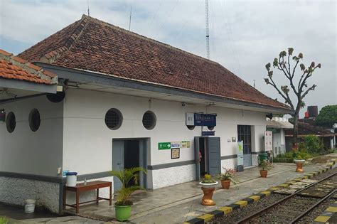 Info Stasiun Sukoharjo dan Destinasi Wisata di Dekatnya