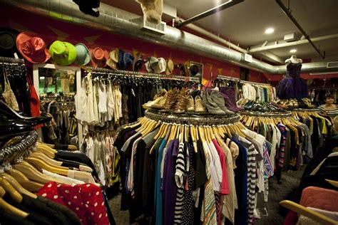 Vintage Clothing Stores Nyc : You can find vintage clothing and costume