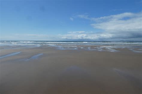 Out To Sea On Harlech Beach Ds Pugh Geograph Britain And Ireland