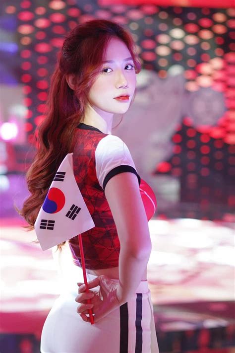 Hot Girl World Cup N Ng B Ng Nh N Ph Nh Con T T