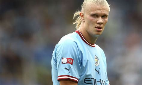 Haaland Hat Millionen Klausel Bei Manchester City Fu Ball