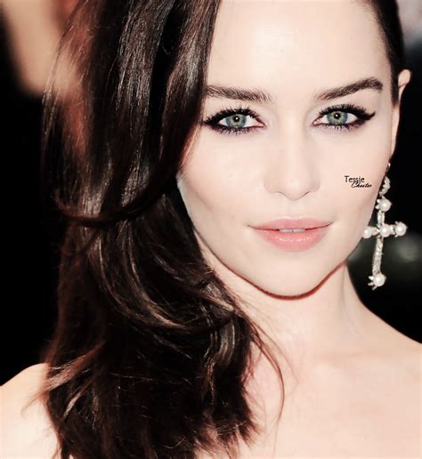 Emilia Clark. ~ - Emilia Clarke Photo (35202282) - Fanpop