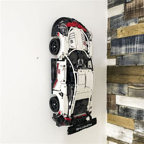 Wall mounted car stand For LEGO Porsche 911 RSR 42096 - Laser Frame