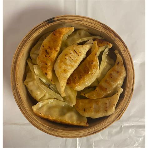 【dim Sum】12 Pieces Of Pot Stickers Ginkgo Market