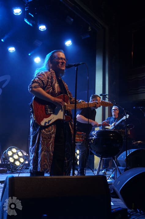 Violent Femmes Mark Th Anniversary Of Debut Album In Nyc