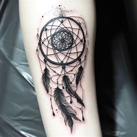 60 Small Dreamcatcher Tattoo Ideas - TattooClue.com