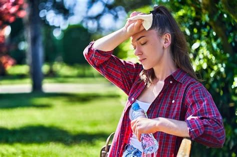 Golpe De Calor ¿cuáles Son Los Síntomas Y Cómo Se Quitan