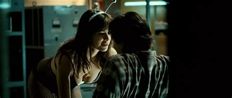 Nude Video Celebs Alinne Moraes Sexy O Homem Do Futuro 2011