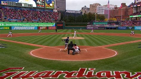 Jose Siri slugs a solo homer to right-center field | 10/07/2022 | MLB.com