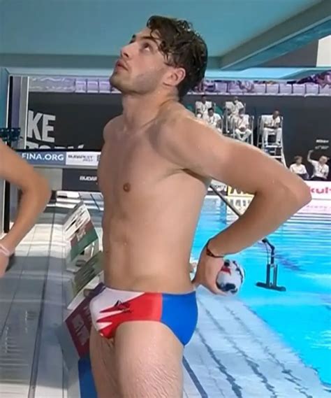 Everyone Cant Stop Looking At French Divers Revealing Bulge That Was