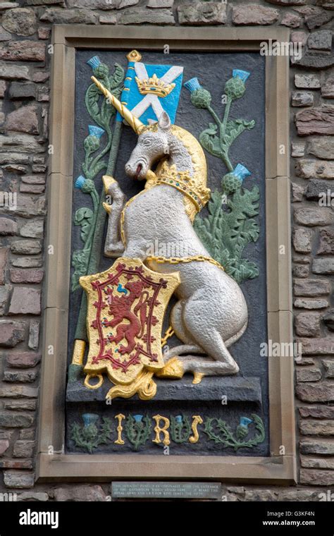 Palace of Holyroodhouse Unicorn, Edinburgh; Scotland Stock Photo - Alamy