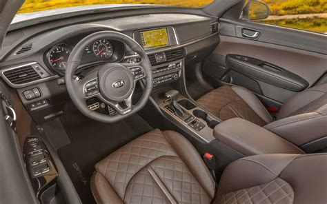 2017 Kia Optima photos - 3/3 - The Car Guide