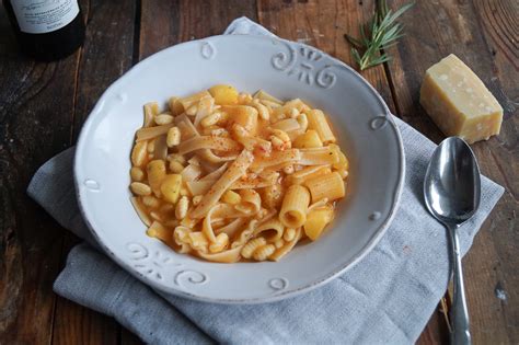 Pasta E Patate Alla Napoletana Cooking Italy