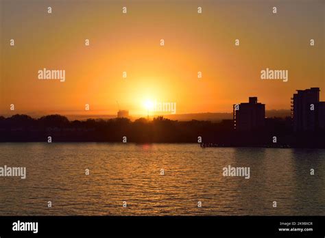 Autumnal Sunrise Over The River Thames In East London Stock Photo Alamy