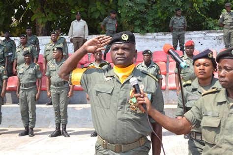 Forces armées congolaises le colonel Dickens Saturnin Samba prend ses