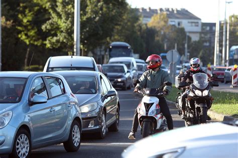 Problemi Na Jednom Od Najprometnijih Raskri Ja U Gradu Ne Rade