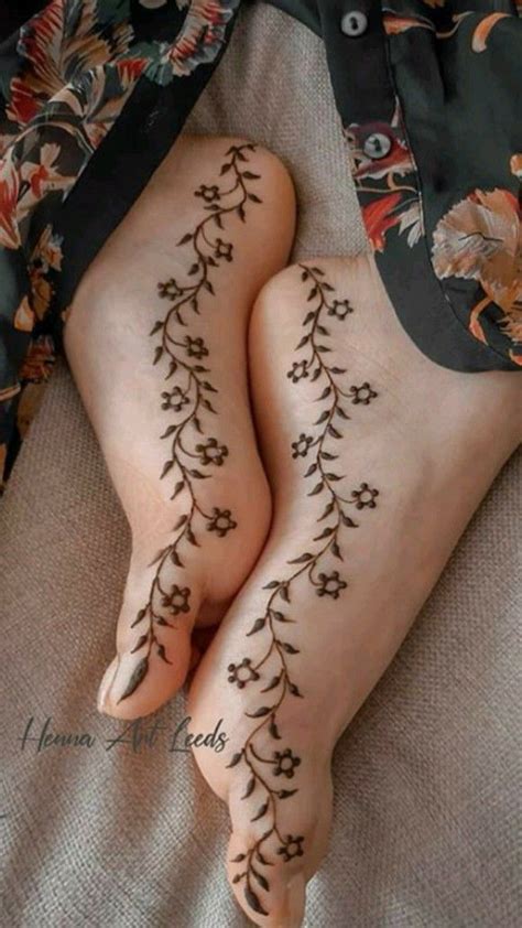 Mehndi Design Modelli Di Henné Tatuaggi Con Henna Hennè Mani