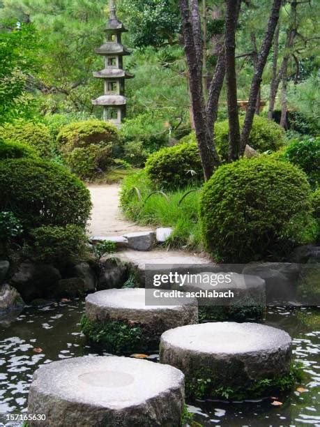 141 Heian Shrine Garden Stock Photos, High-Res Pictures, and Images ...