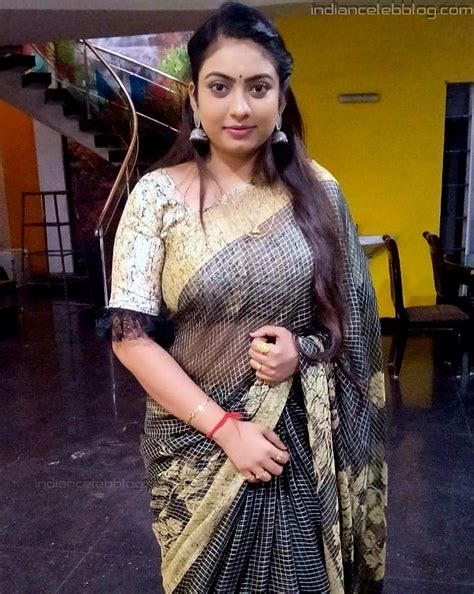 Anu Neela Elakiya Tamil Tv Actress T1 16 Hot Saree Pics Indiancelebblog