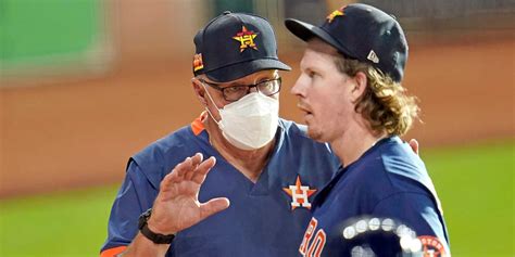 Astros pitching coach on challenges facing staff in 2020