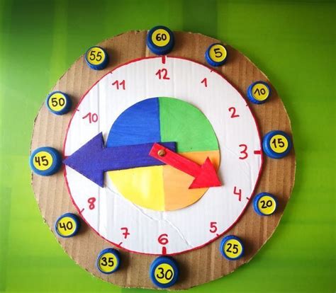 Pin En Reloj Con Material Reciclado