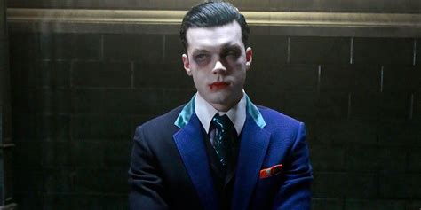 Gotham: Cameron Monaghan Shares Picture of Jeremiah & Harley Quinn