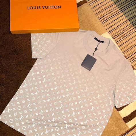 LOUIS VUITTON MONOGRAM GRADIENT T-SHIRT - NEW -... - Depop