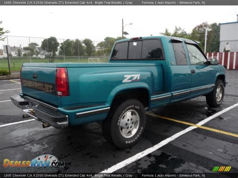 1995 Chevrolet C K K1500 Silverado Z71 Extended Cab 4x4 Bright Teal Metallic Gray Photo 3