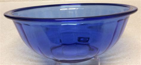 Pyrex 325 Blue Paneled Glass Servingmixing Bowl 25 Quart Etsy